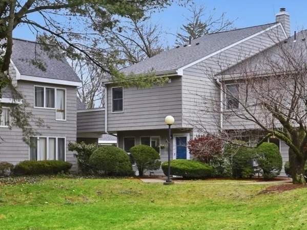 $769,000 | 171 Swanton Street, Unit 39, Winchester, MA 01890