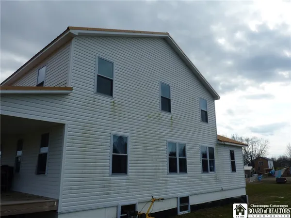 $450,000 | 154 Kipp Street, Sherman, NY 14781