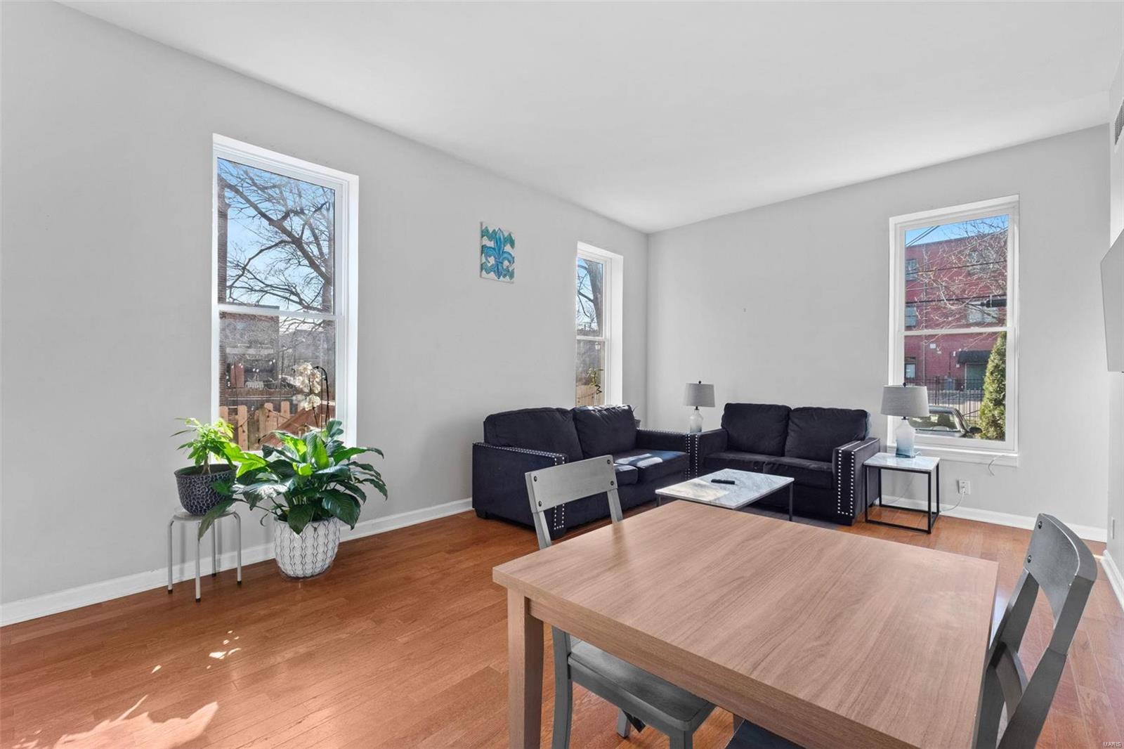 1806 Rutger Street St. Louis, MO 63104 - Photo 10 of 22 Gallery Image 10