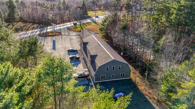$859,999 | 675 Western Avenue, Manchester, ME 04351
