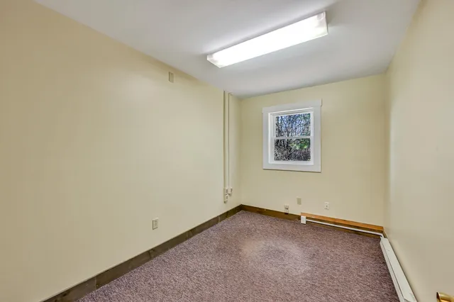 $859,999 | 675 Western Avenue, Manchester, ME 04351