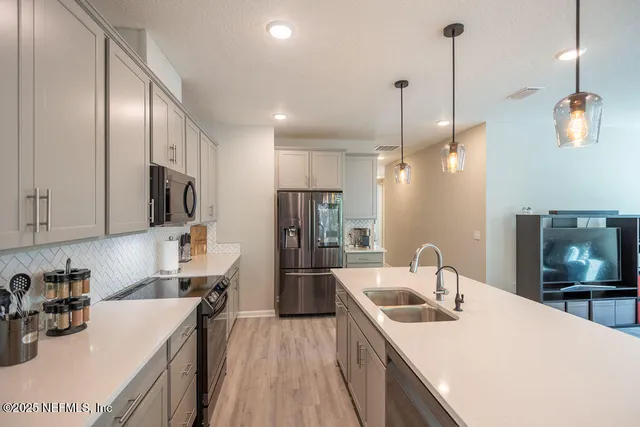 $360,000 | 11463 Eagle Vail Court, Jacksonville, FL 32221