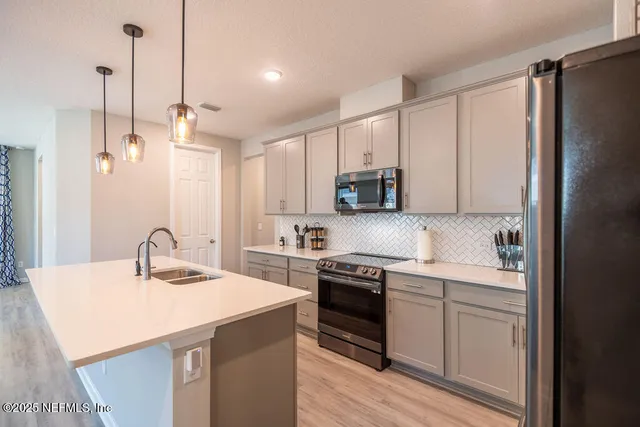 $360,000 | 11463 Eagle Vail Court, Jacksonville, FL 32221