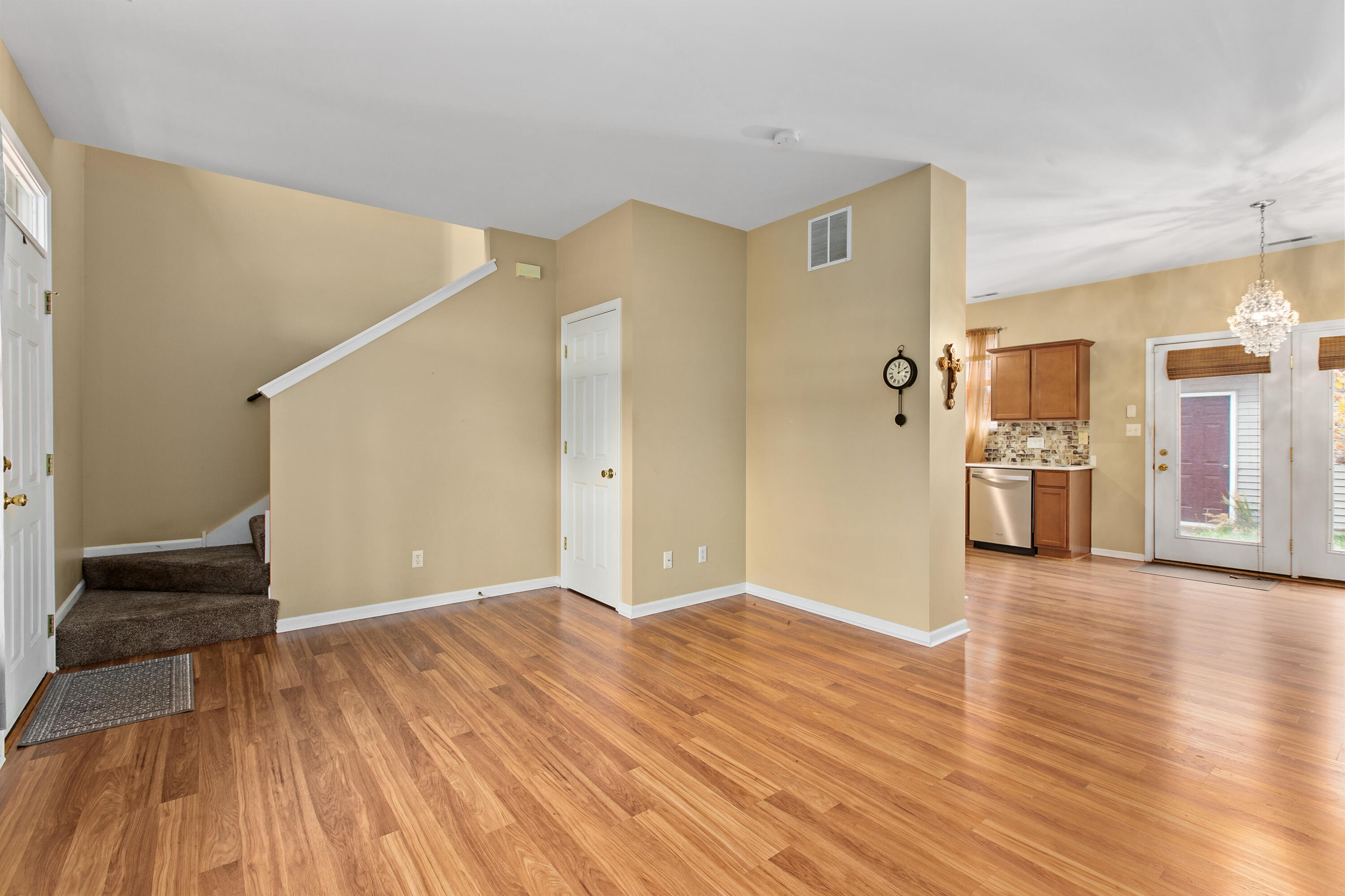 11640 Broadway Crown Point, IN 46307 - Photo 3 of 14 3000x2000