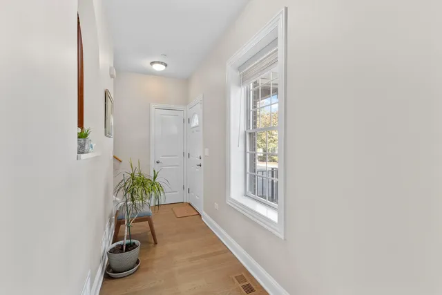 $525,000 | 1205 Charleston Court, Unit 1205, Willowbrook, IL 60527