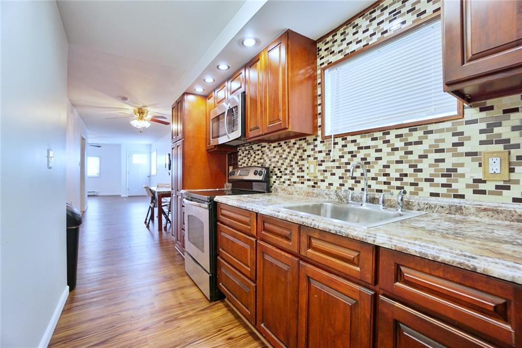 807 Walton Road Queens, NY 11693 - Photo 20 of 27