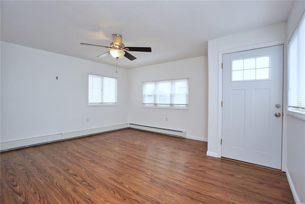 807 Walton Road Queens, NY 11693 - Photo 8 of 27