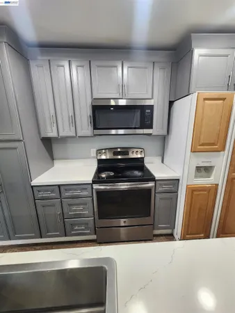 $1,300 | 4985 North Holt Avenue, Unit 101, Fresno, CA 93705