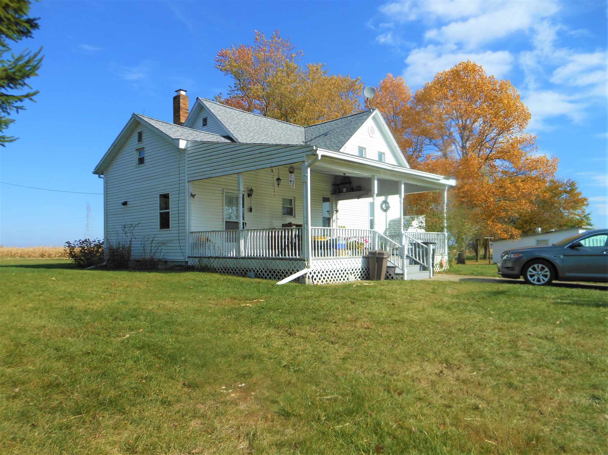 3853 Tyler Road Bremen, IN 46506 - Photo 3 of 36