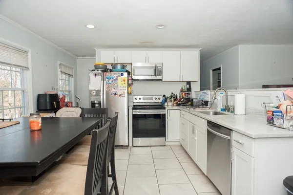 $395,000 | 59 Carney Street, Uxbridge, MA 01569