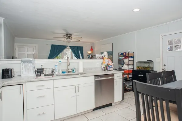 $395,000 | 59 Carney Street, Uxbridge, MA 01569