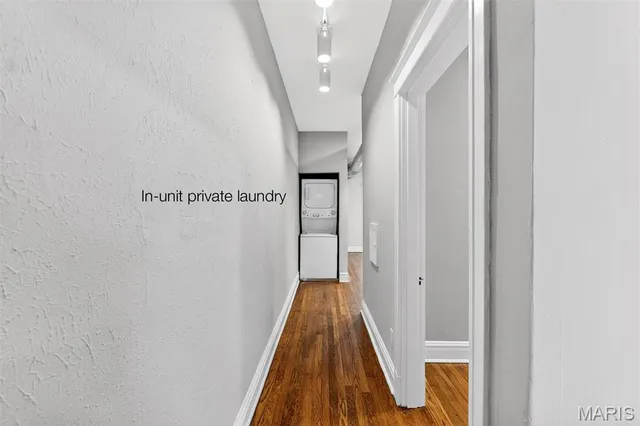 $1,875 | 6432 Alamo Avenue, Unit 1E, Clayton, MO 63105