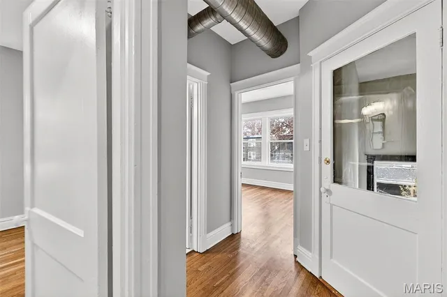 $1,875 | 6432 Alamo Avenue, Unit 1E, Clayton, MO 63105