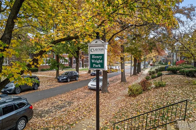 $1,875 | 6432 Alamo Avenue, Unit 1E, Clayton, MO 63105