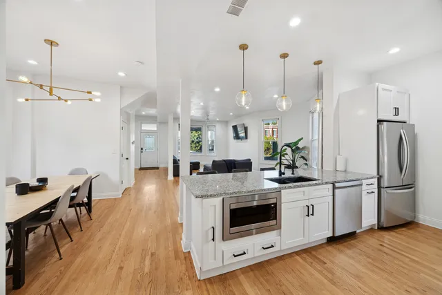 $450,000 | 5829 West Ohio Street, Chicago, IL 60644