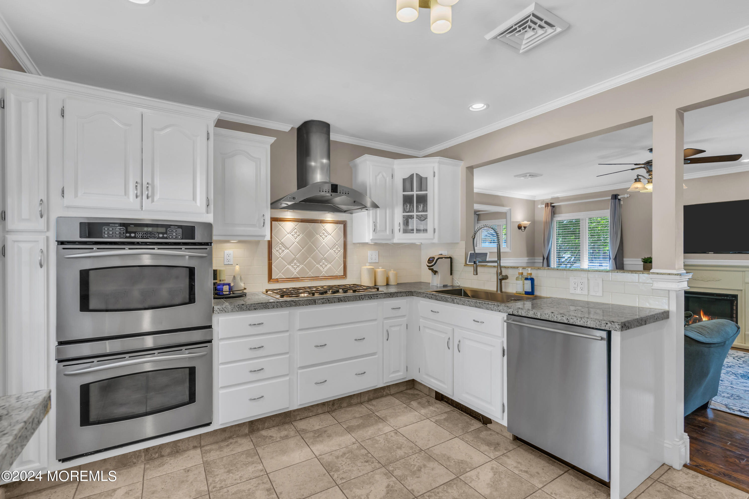 1031 Avon Road Pine Beach, NJ 08741 - Photo 11 of 126 029_dsc03565-1_405