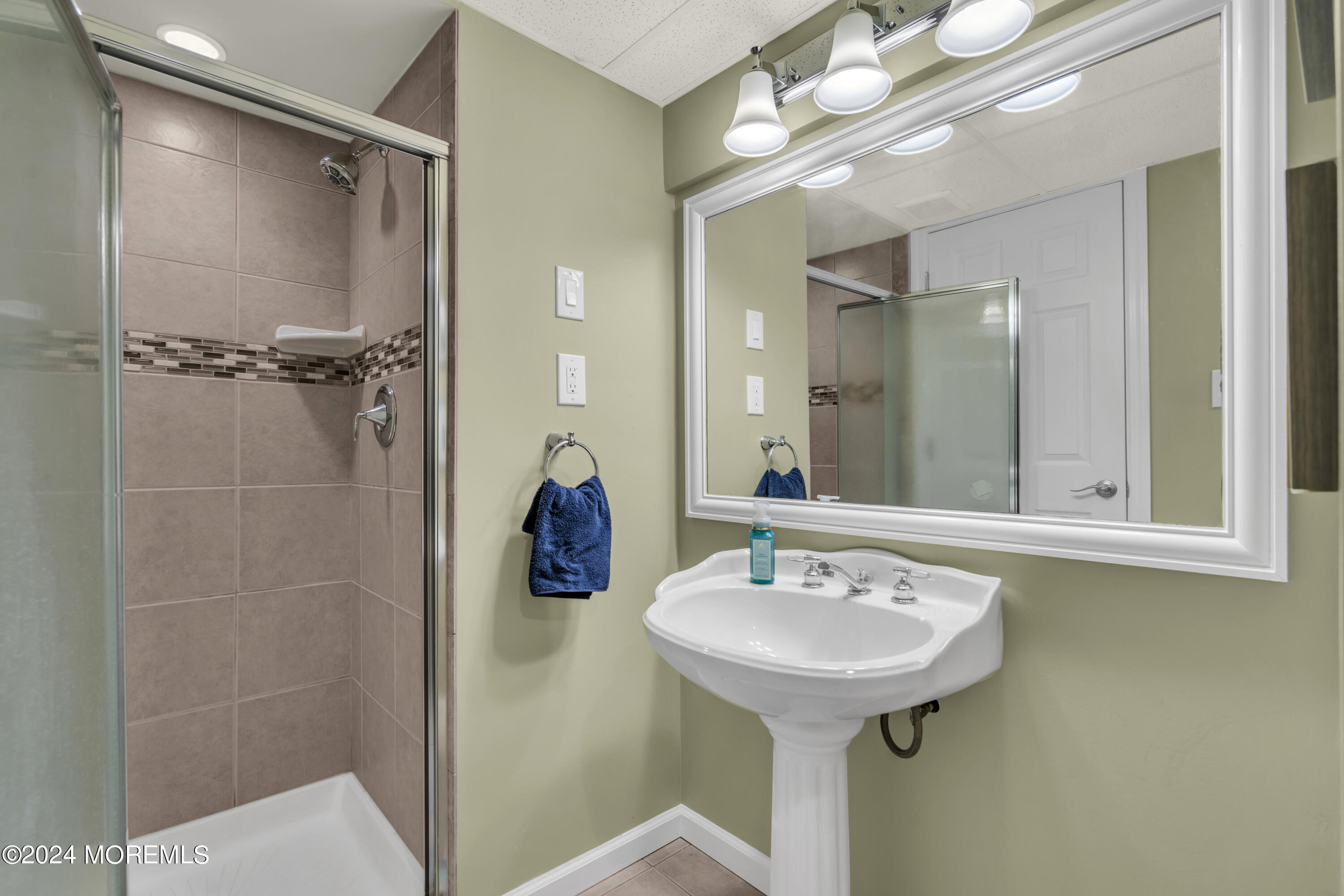 1031 Avon Road Pine Beach, NJ 08741 - Photo 52 of 126 074_dsc03735_468