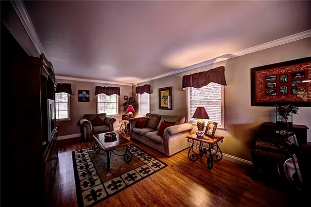 $260,000 | 300 East 7th Street, Natchitoches, LA 71457