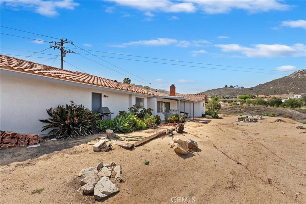 20061 Lounsberry Road Perris, CA 92570 - Photo 41 of 60