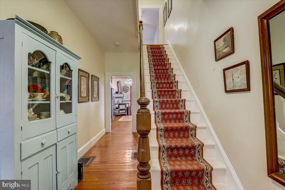 5141 Wetheredsville Road Baltimore, MD 21207 - Photo 10 of 48