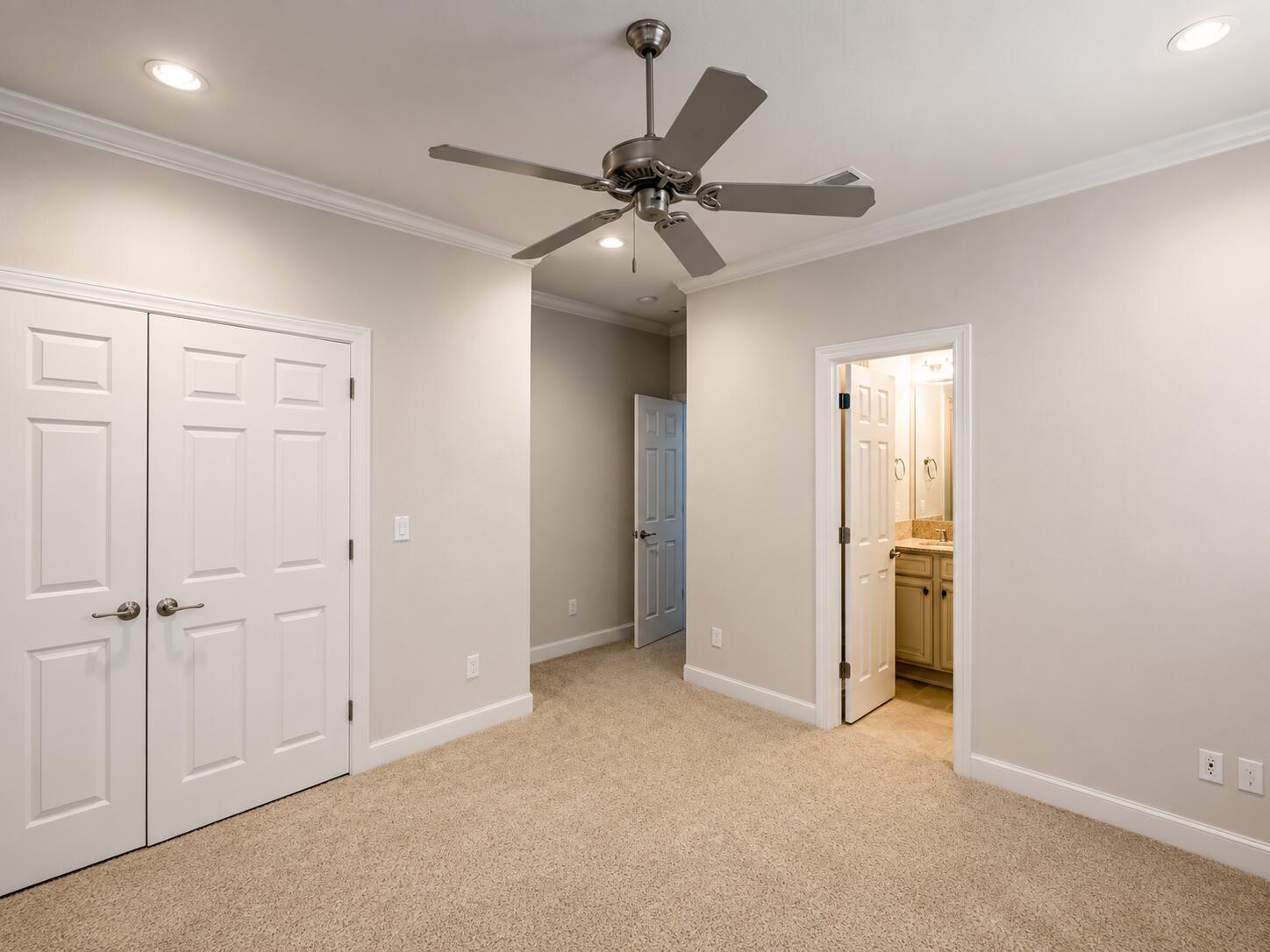 241 Inverrary Drive Destin, FL 32541 - Photo 14 of 22 16