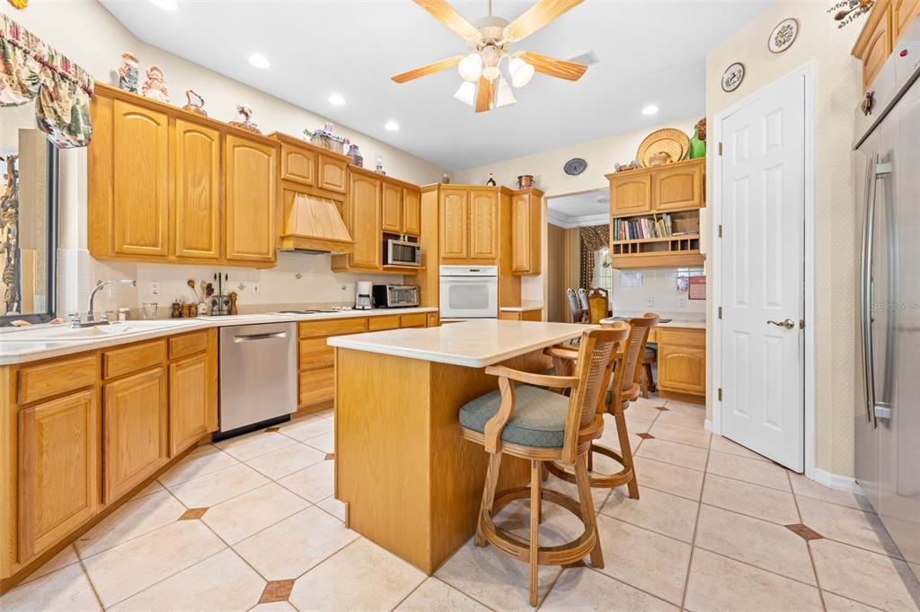 10430 Ramble Ridge Court Weeki Wachee, FL 34613 - Photo 29 of 84 Gallery Image 29