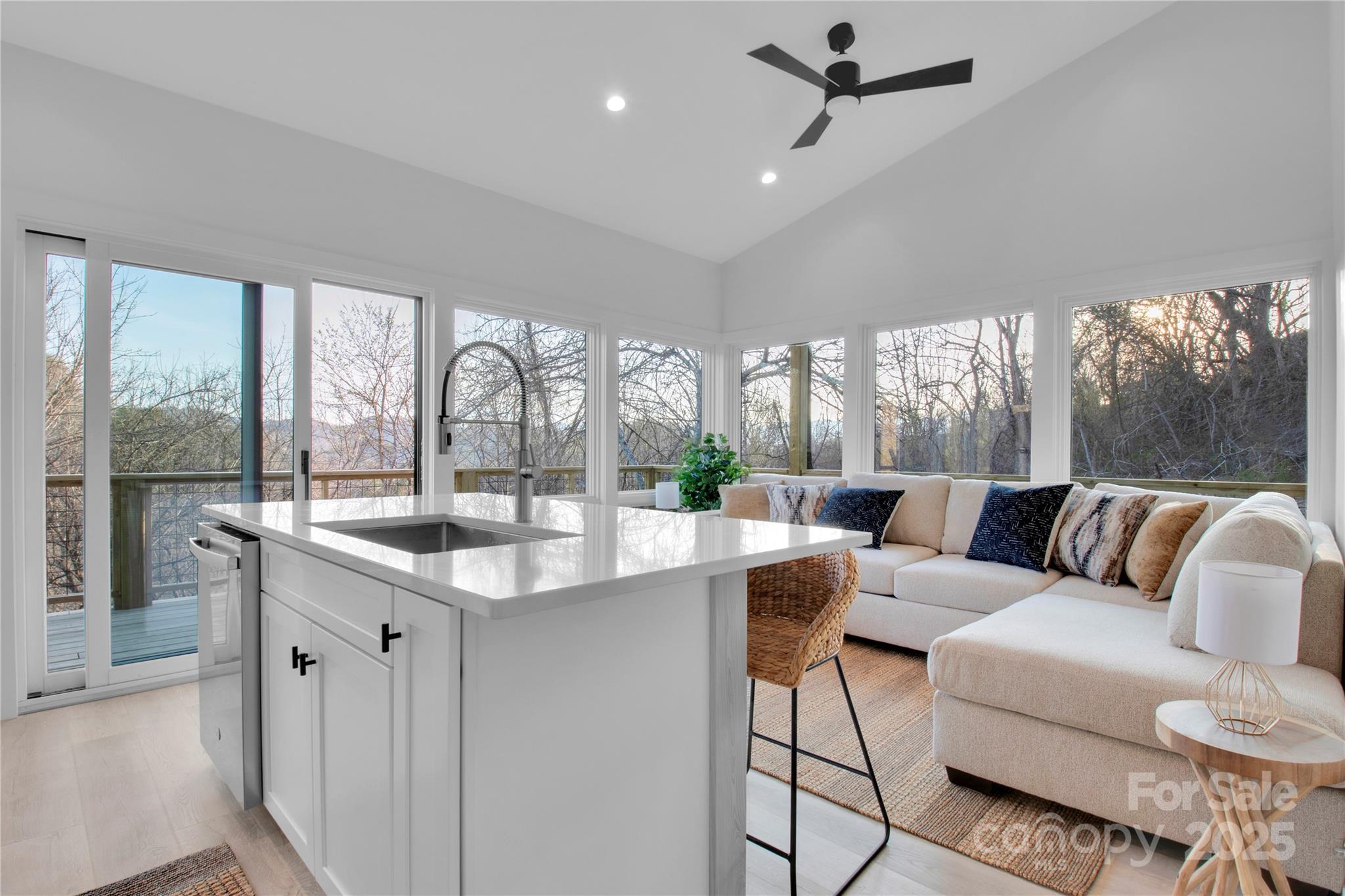 32 East Sams Road Marshall, NC 28753 - Photo 6 of 16 Gallery Image 6