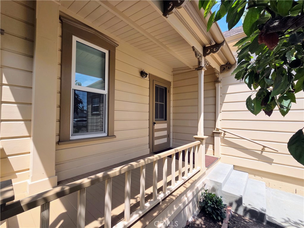 9497 Foster Road Downey, CA 90242 - Photo 3 of 33 Gallery Image 3