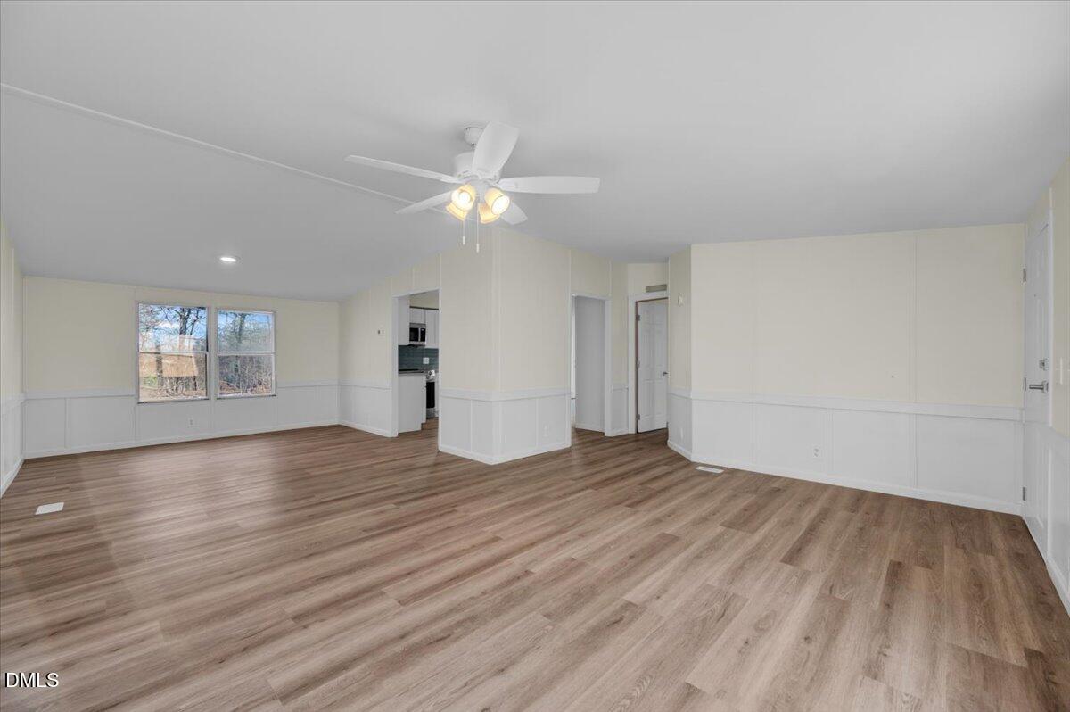 230 Dustin Lane Roxboro, NC 27574 - Photo 6 of 38 06-230 Dustin Ln-6