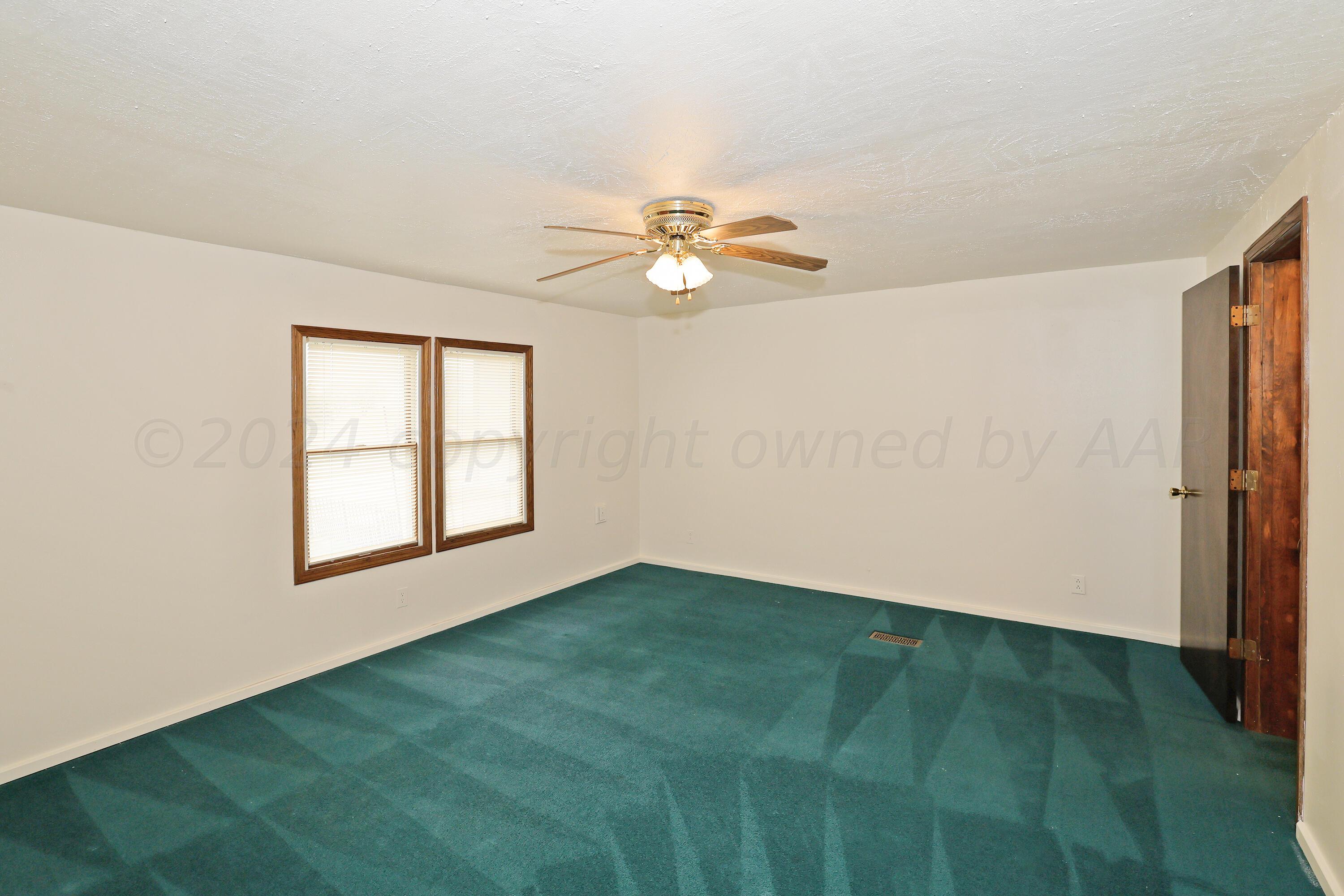 4045 South Fm 1258 (pullman) Amarillo, TX 79111 - Photo 28 of 45 2nd Bedroom