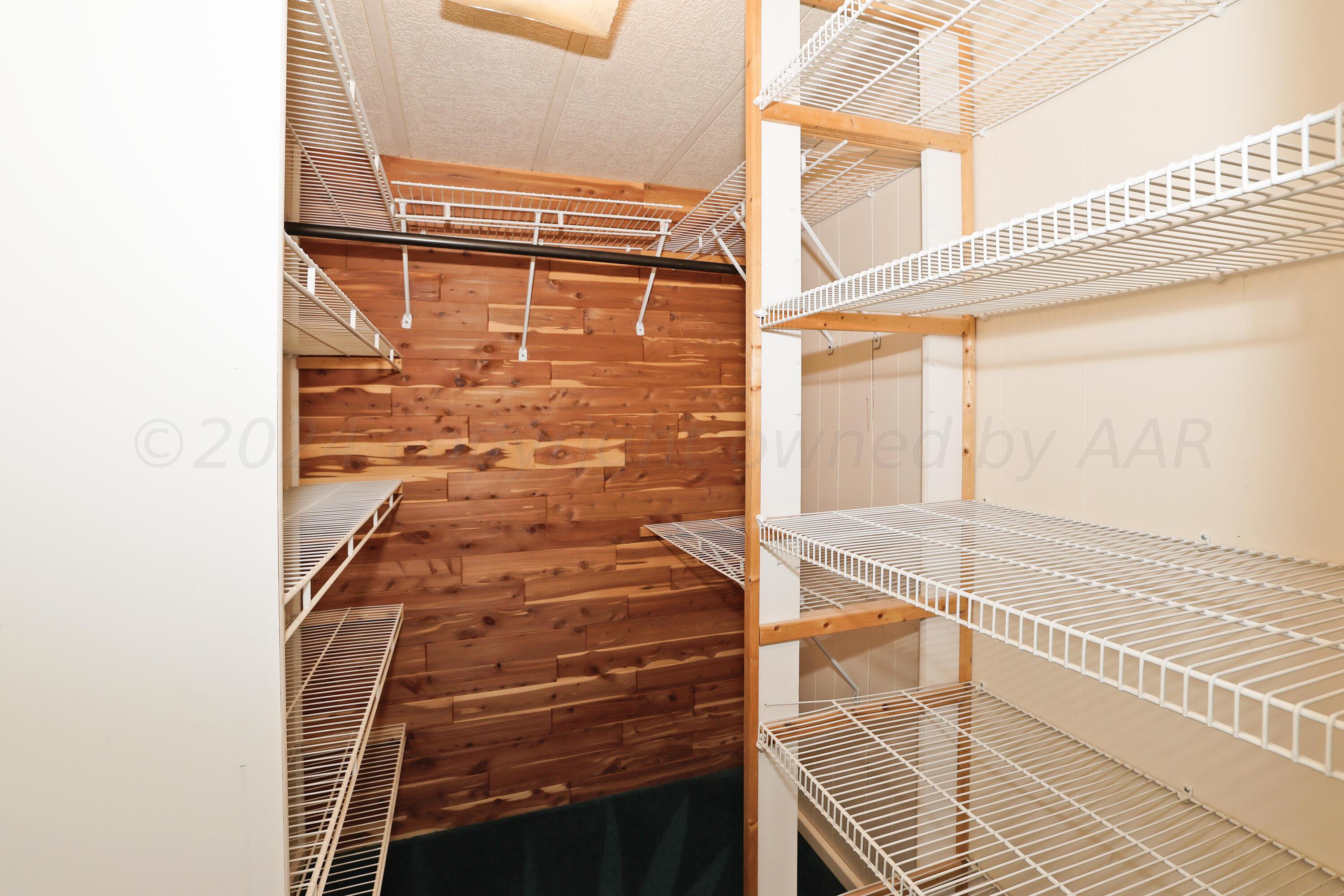 4045 South Fm 1258 (pullman) Amarillo, TX 79111 - Photo 33 of 45 3rd Bedroom Closet