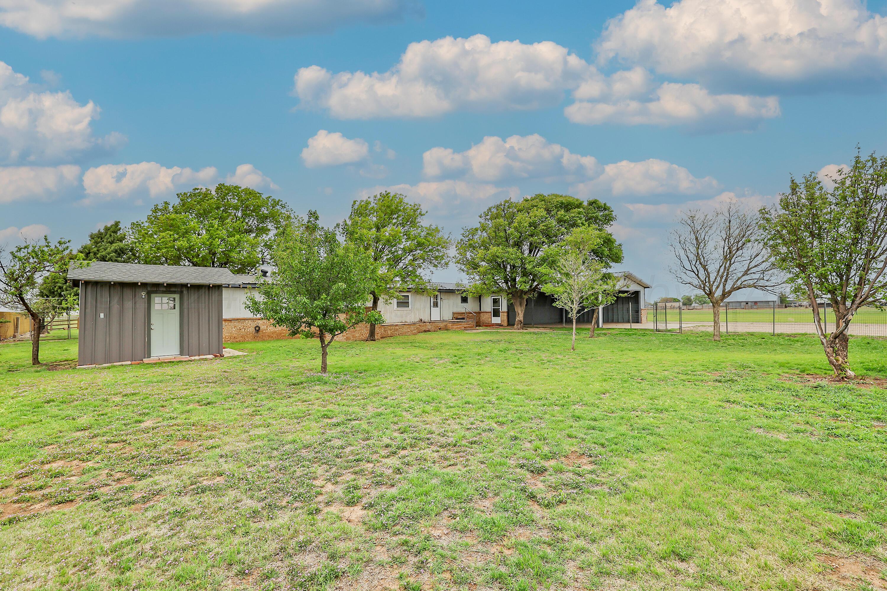 4045 South Fm 1258 (pullman) Amarillo, TX 79111 - Photo 4 of 45 Backyard