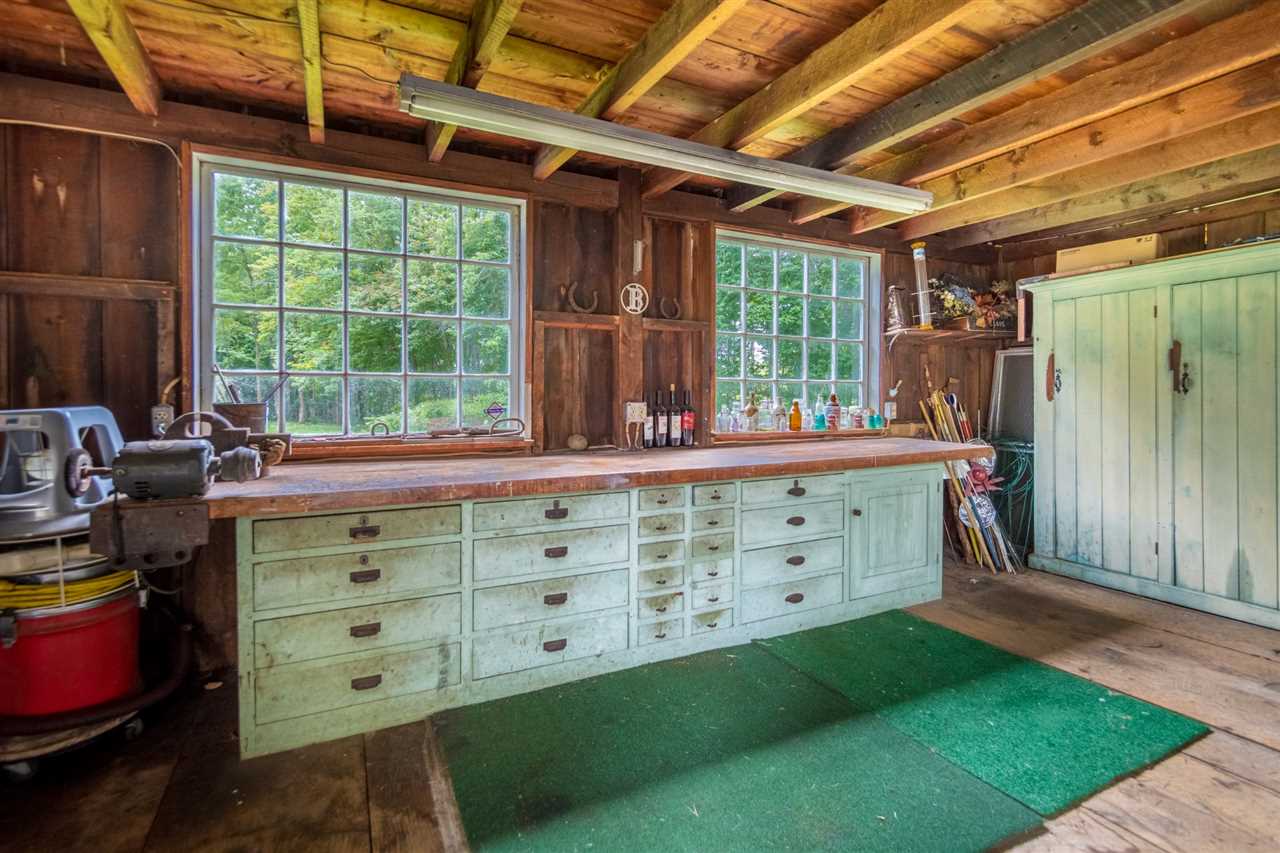 478 Exeter Road Hampton, NH 03842 - Photo 4 of 25