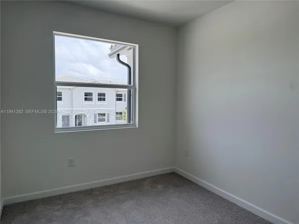 $2,350 | 1182 Southeast 1st Terrace, Florida City, FL 33034