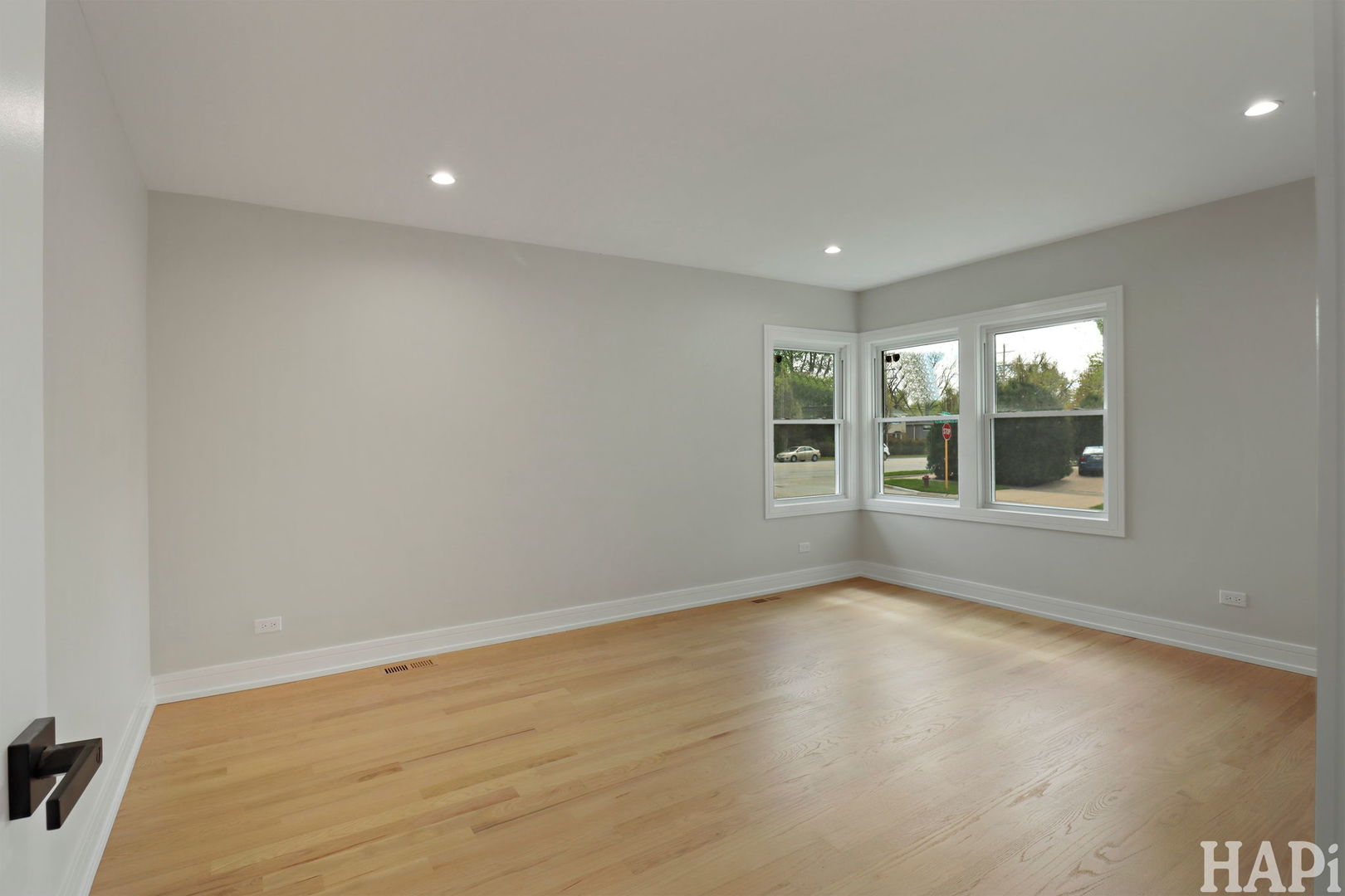 1100 North Hicks Road Palatine, IL 60067 - Photo 13 of 33 Gallery Image 13