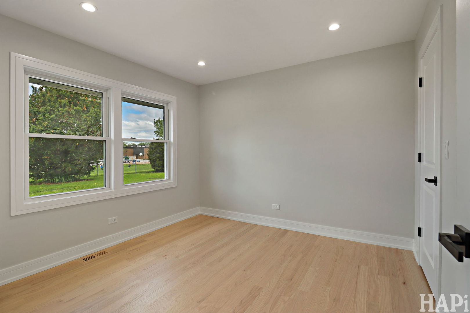 1100 North Hicks Road Palatine, IL 60067 - Photo 14 of 33 Gallery Image 14
