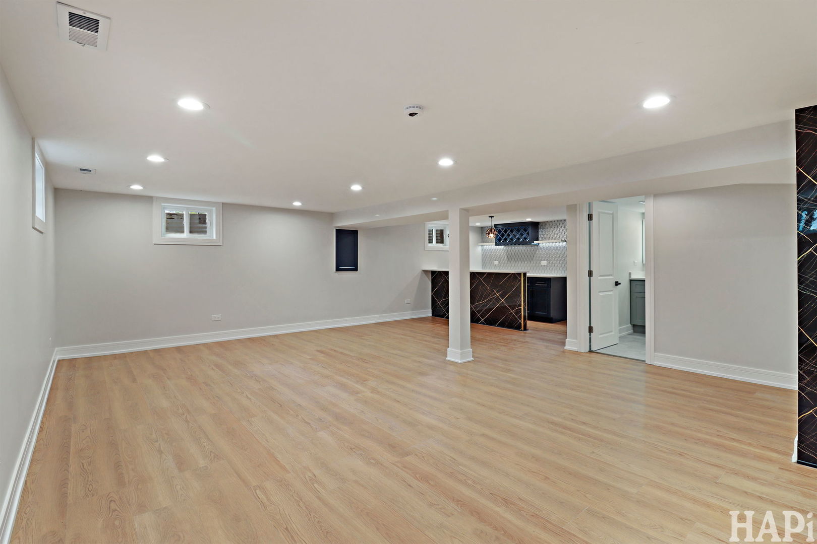 1100 North Hicks Road Palatine, IL 60067 - Photo 21 of 33 Gallery Image 21