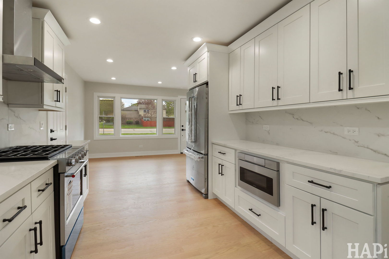 1100 North Hicks Road Palatine, IL 60067 - Photo 8 of 33 Gallery Image 8