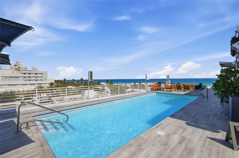 $325,000 | Flamingo-Lummus, Miami Beach, FL 33139
