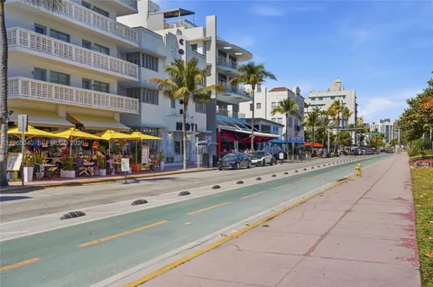 $325,000 | Flamingo-Lummus, Miami Beach, FL 33139