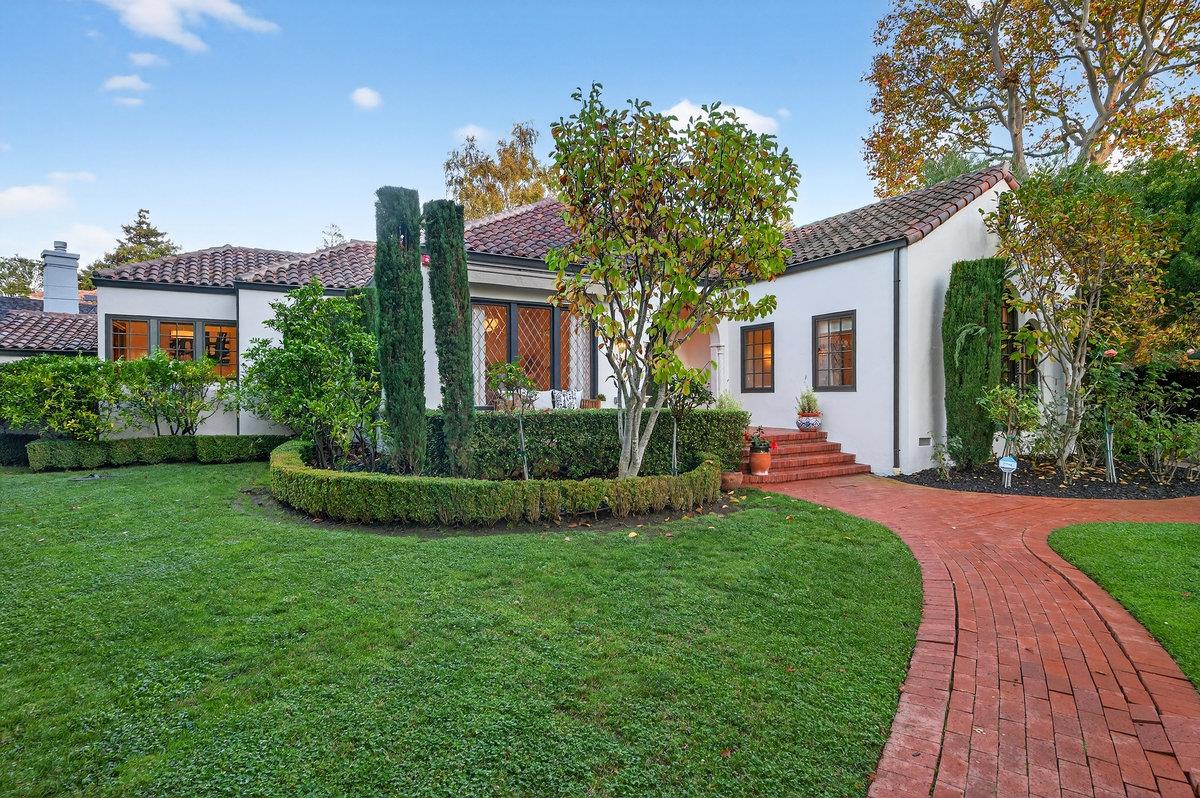 195 Warren Road San Mateo, CA 94401 - Photo 3 of 65