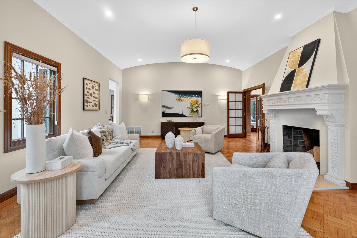 195 Warren Road San Mateo, CA 94401 - Photo 7 of 65