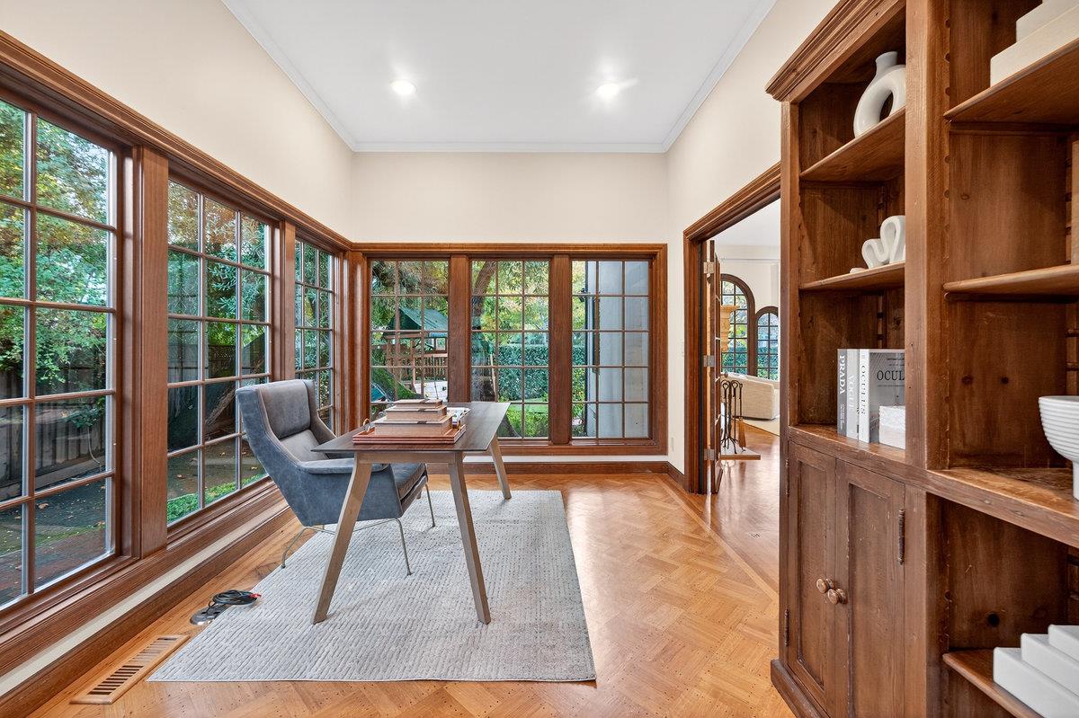 195 Warren Road San Mateo, CA 94401 - Photo 10 of 65