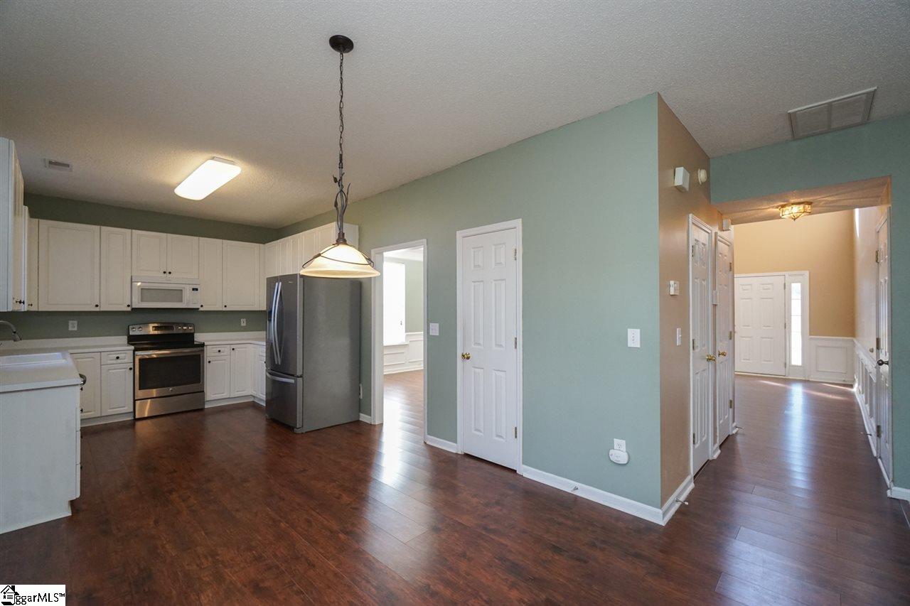 508 Waterstone Way Simpsonville, SC 29680 - Photo 14 of 36 Gallery Image 14