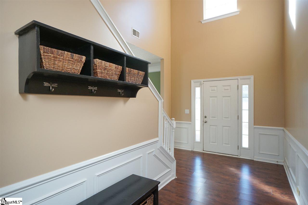 508 Waterstone Way Simpsonville, SC 29680 - Photo 3 of 36 Gallery Image 3