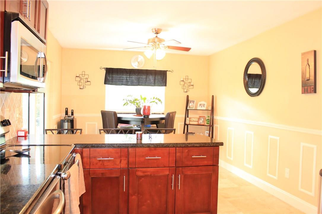 10810 Eureka Street Boca Raton, FL 33428 - Photo 8 of 32 Photo 8