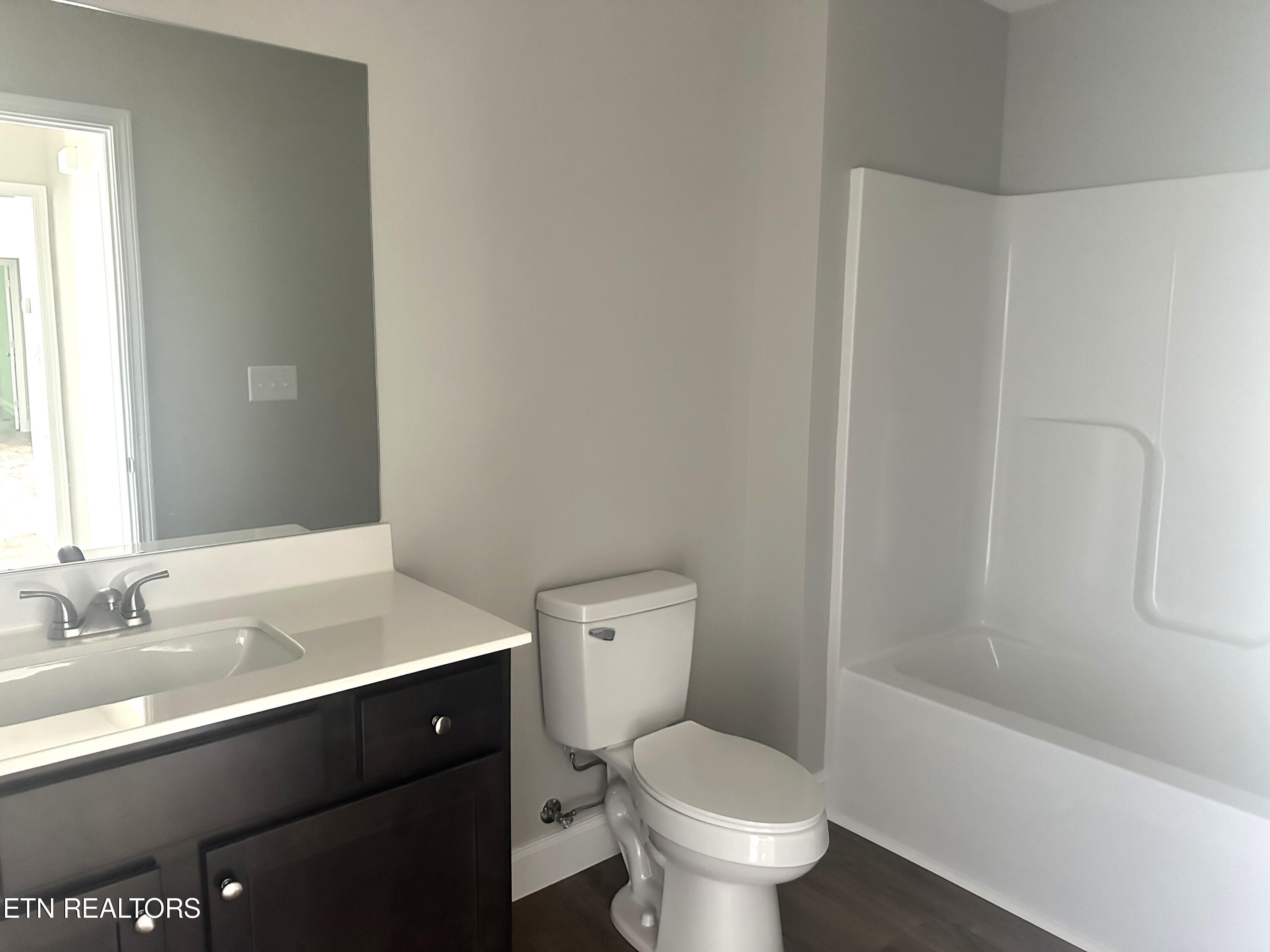 343 Green Acres Road Maynardville, TN 37807 - Photo 13 of 17 Guest Bath