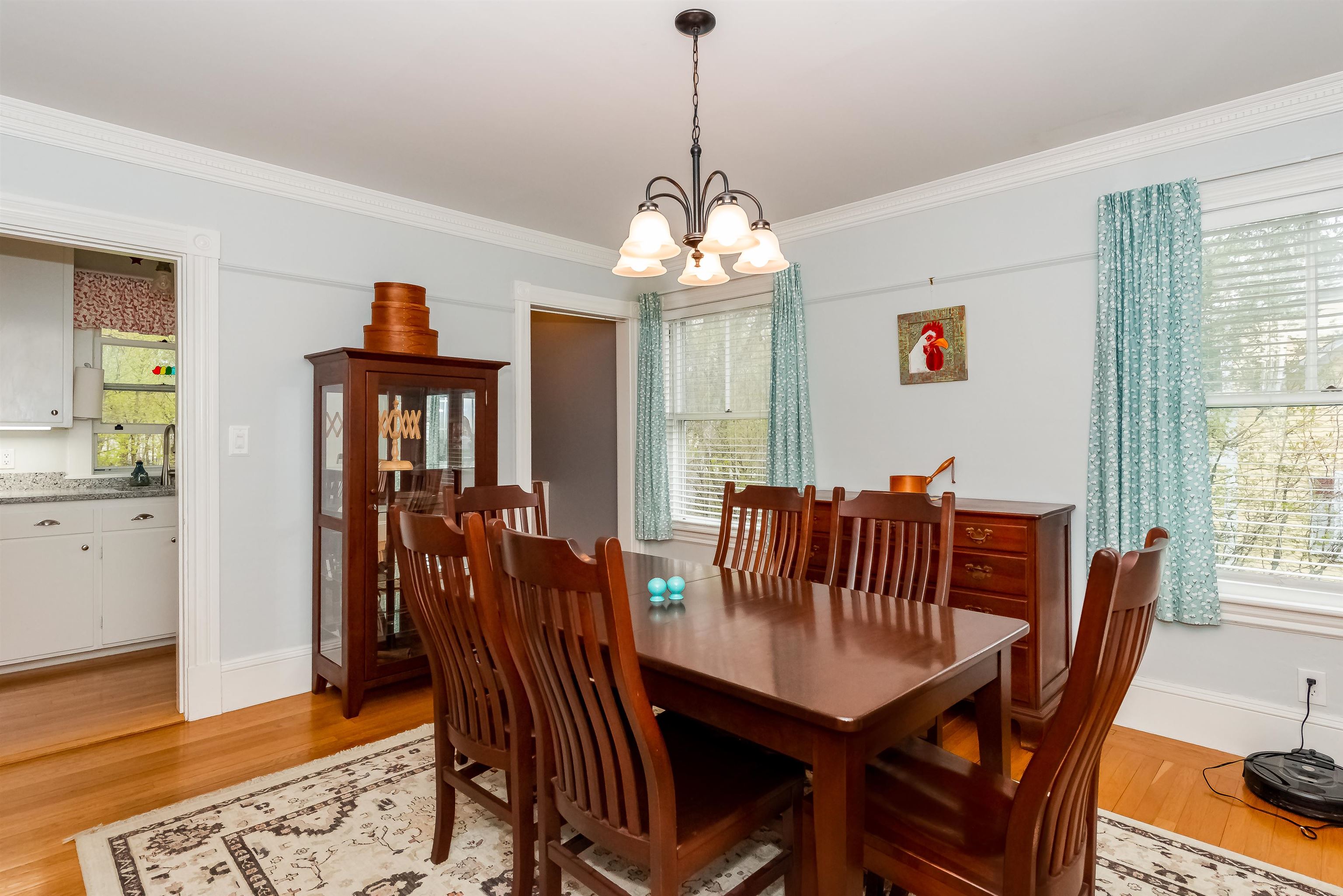 42 Rutland Street Dover, NH 03820 - Photo 3 of 40