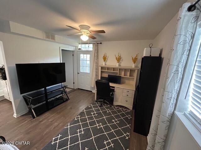 1020 Diggs Road Paris, TN 38242 - Photo 50 of 59 B- Den2