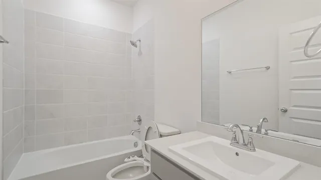 $2,400 | 465 Chase Creek Drive, Lavon, TX 75166